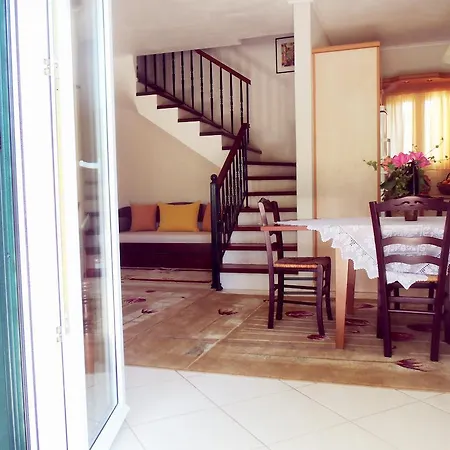 펜션 Sparto Village